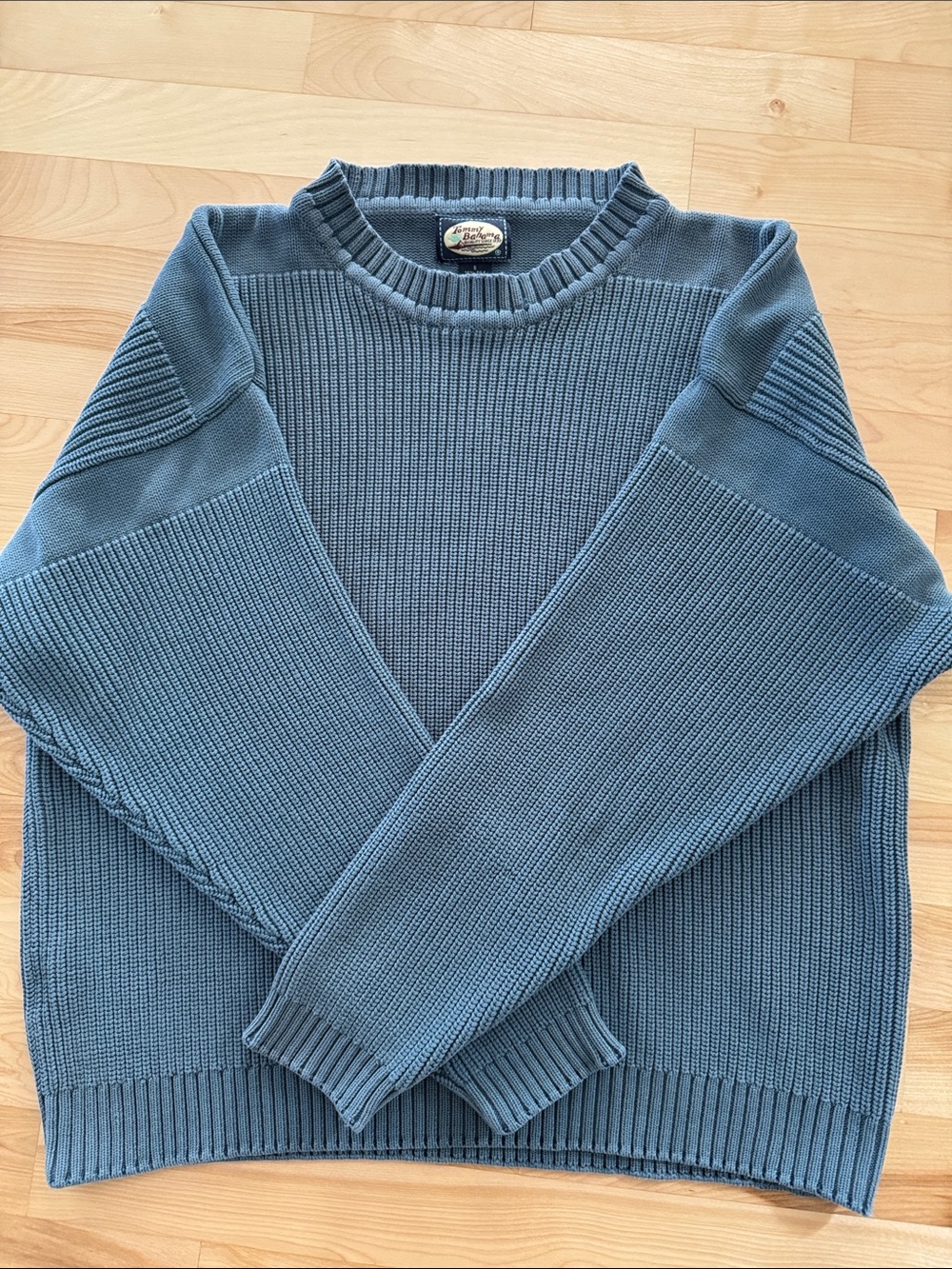 Vintage Tommy Bahama Women’s Crewneck Sweater in Slate Blue Size Small